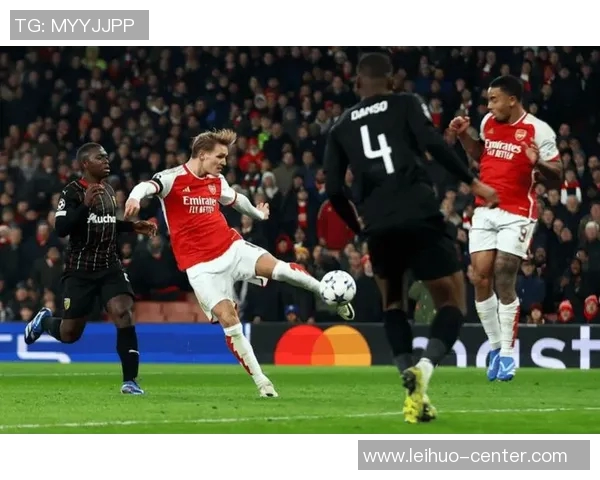 西甲激战：拜仁点球大战险胜阿森纳全场沸腾赛后深度解析