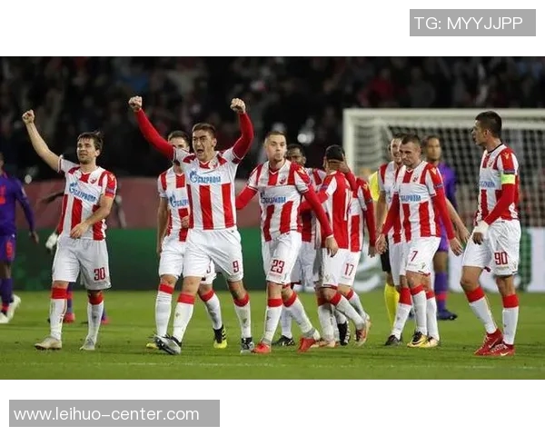 德甲精彩对决本菲卡凭乌龙球小胜莱比锡全场沸腾瞬间回顾