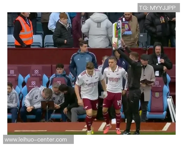 欧联杯精彩对决阿森纳绝杀本菲卡引爆全场激情瞬间回顾