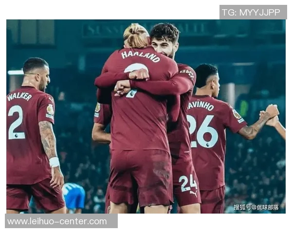 西甲激战曼城大胜拜仁四球横扫全场引发热烈反响