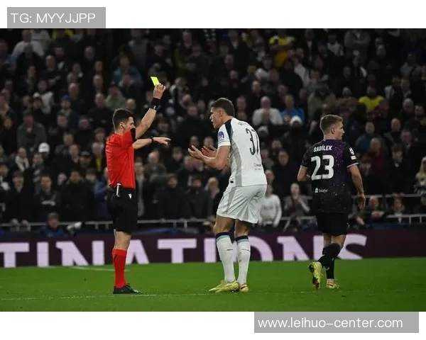 英超激战：AC米兰与多特蒙德互交白卷引发全场热议