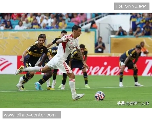 中超精彩对决多特蒙德与本菲卡激战成平引发争议判罚热议