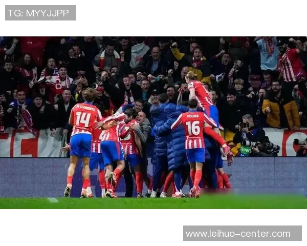 德甲精彩对决里昂逆转利物浦5-1全场沸腾瞬间集锦回顾 德甲精彩对决里昂逆转利物浦5-1全场沸腾瞬间集锦回顾