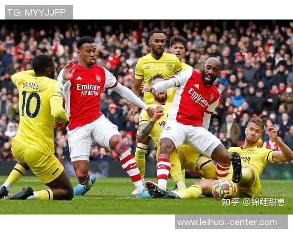 英超焦点战皇马大胜阿森纳红牌争议引发全场热议与转会传闻